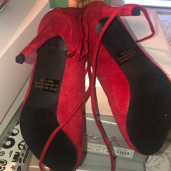 Red strap up peep toe heels - Picture 4 of 4